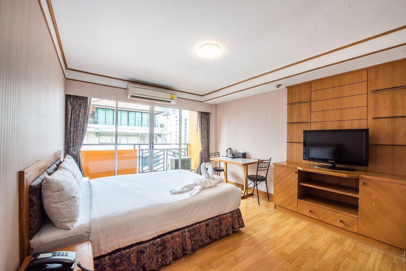 Roseate Ratchada Aparthotel Bangkok Buitenkant foto