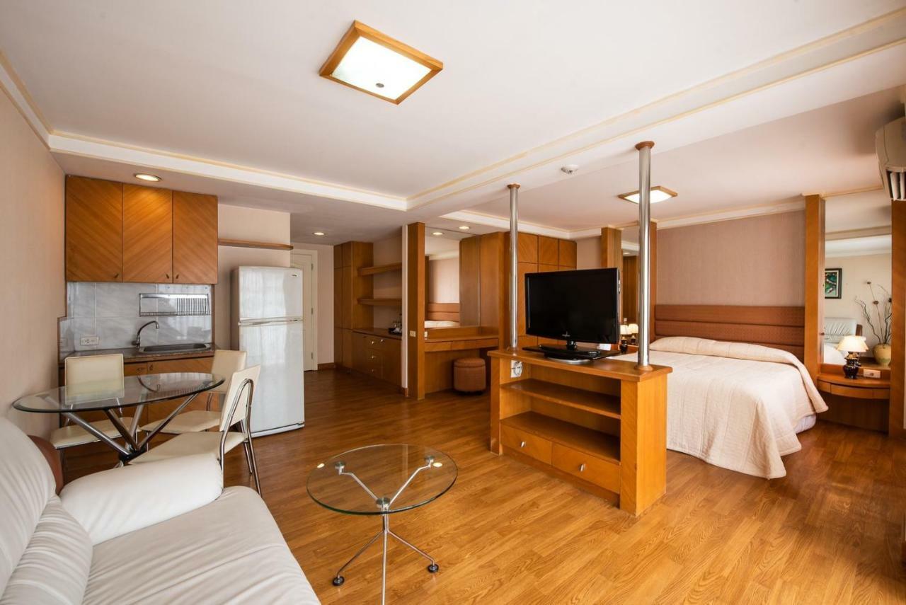 Roseate Ratchada Aparthotel Bangkok Buitenkant foto