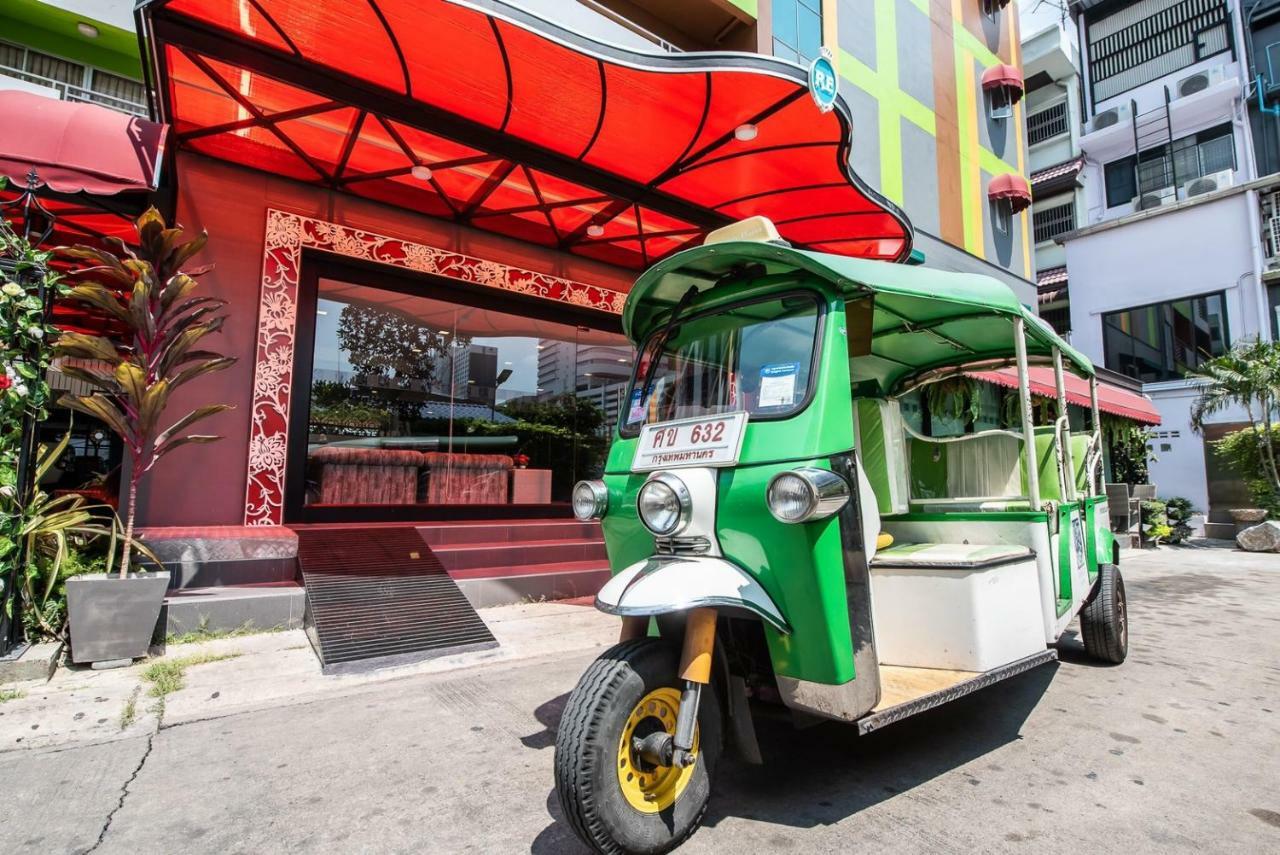Roseate Ratchada Aparthotel Bangkok Buitenkant foto